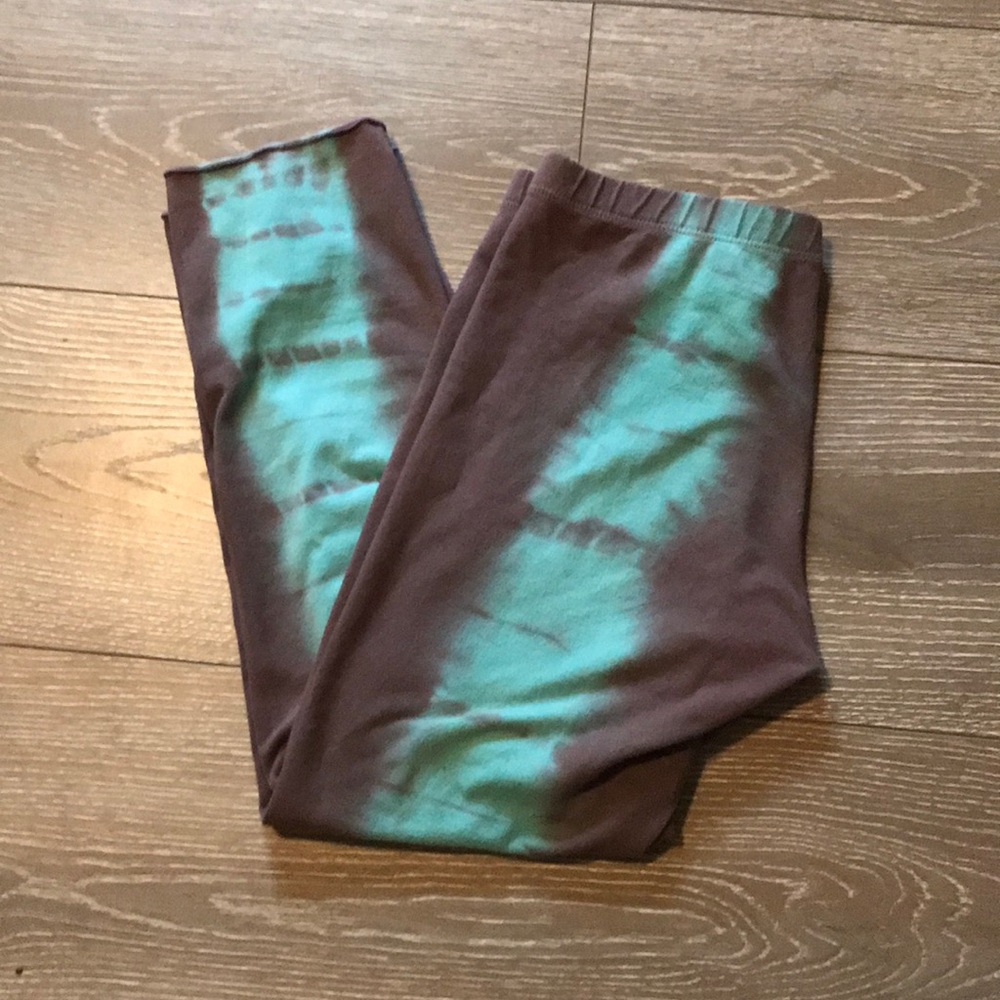 Cropped tie-dye yoga/leggings! Size small
